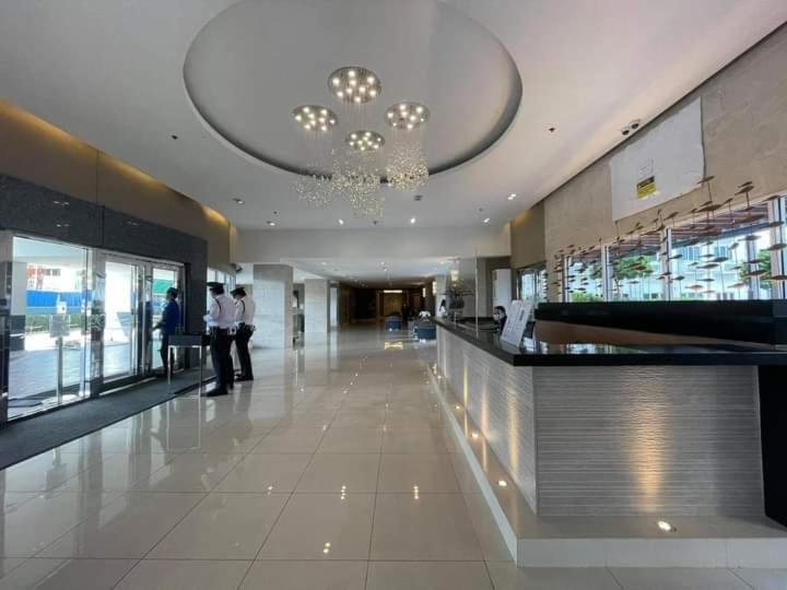 Rhm Sea Residences Condostaycation Moa,Smx ปาไซ ภายนอก รูปภาพ